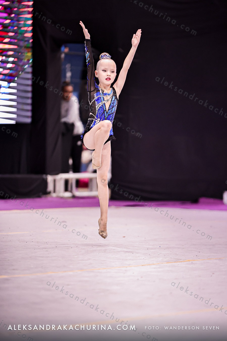 Aleksandra Kachurina em salto na Copa Corpo em Ação 2026